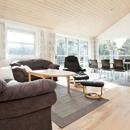 Holiday Aktievej Holiday home
